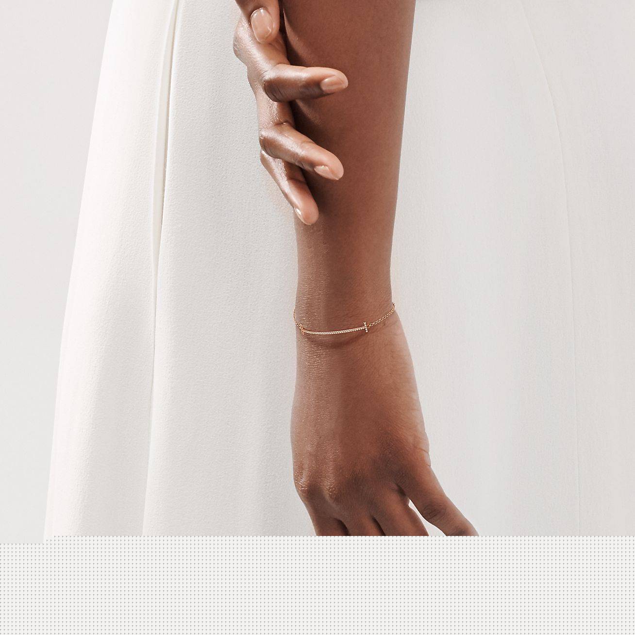 T*f*ny t smile bracelet in rose gold with diamonds