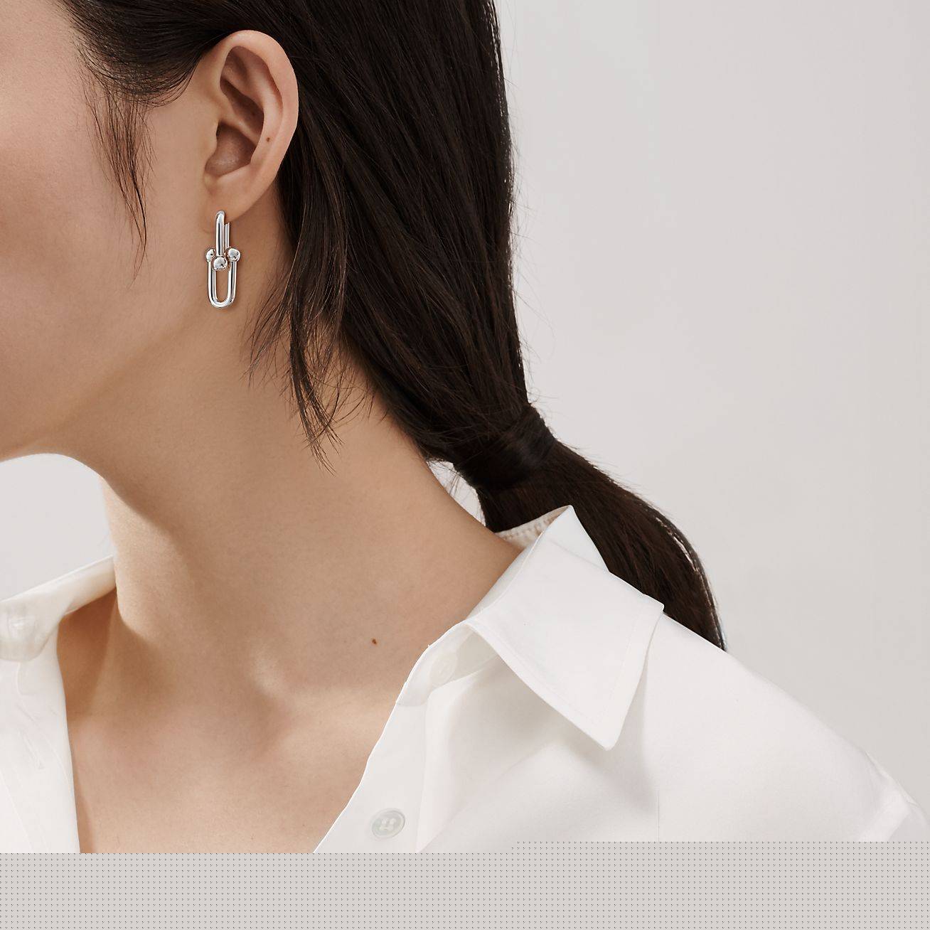 T*f*ny hardwear link earrings in 18k rose gold, small