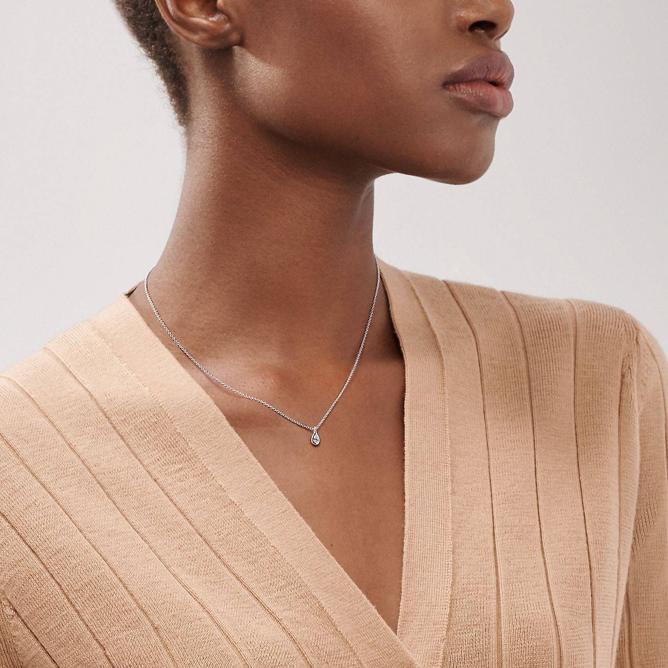 T*f*ny elsa peretti® diamonds by the yard® pendant