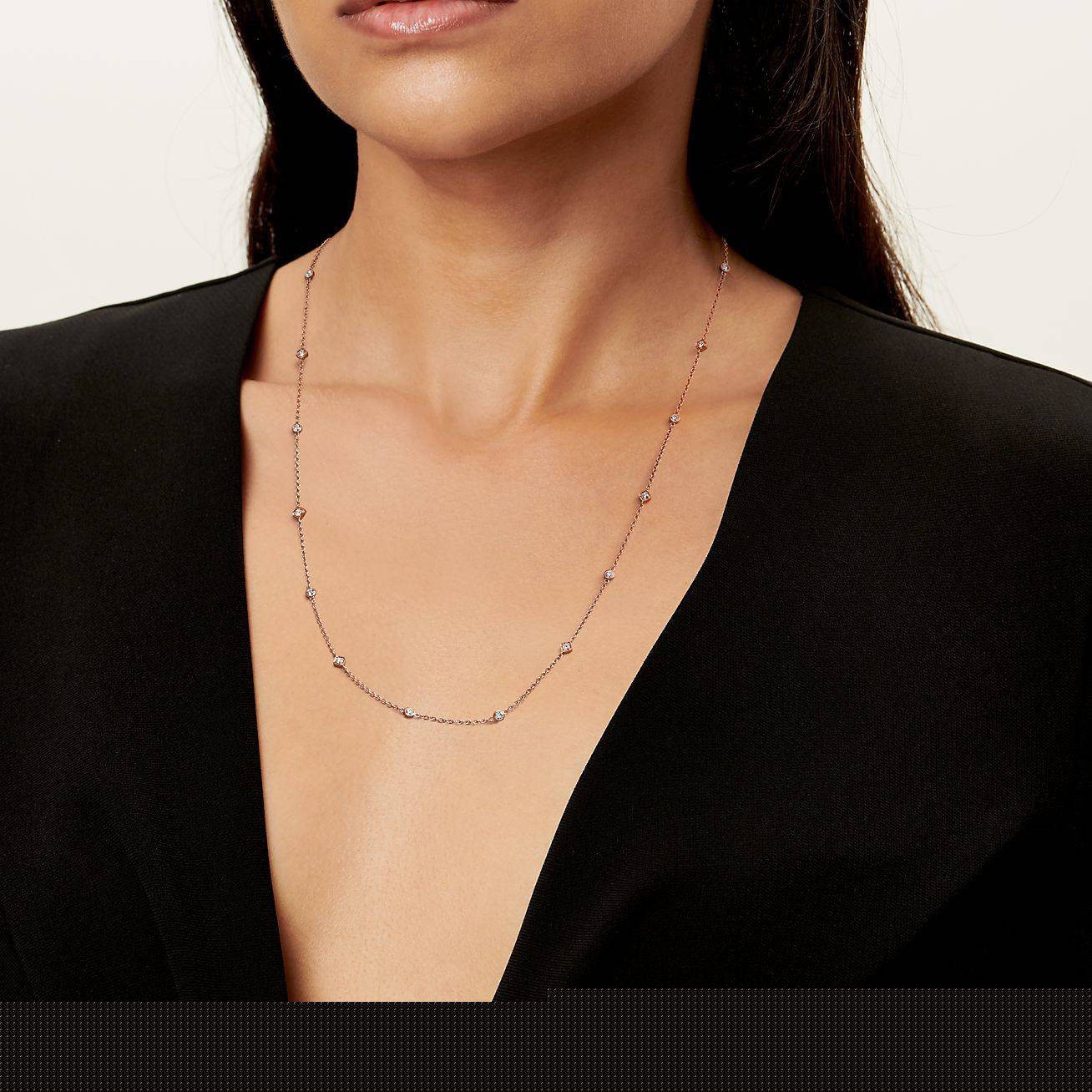 T*f*ny square chain necklace