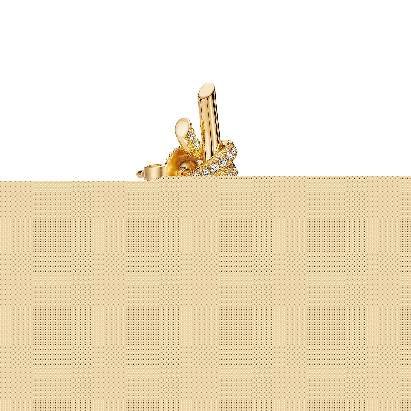 T*f*ny knot earrings in yellow gold with diamonds