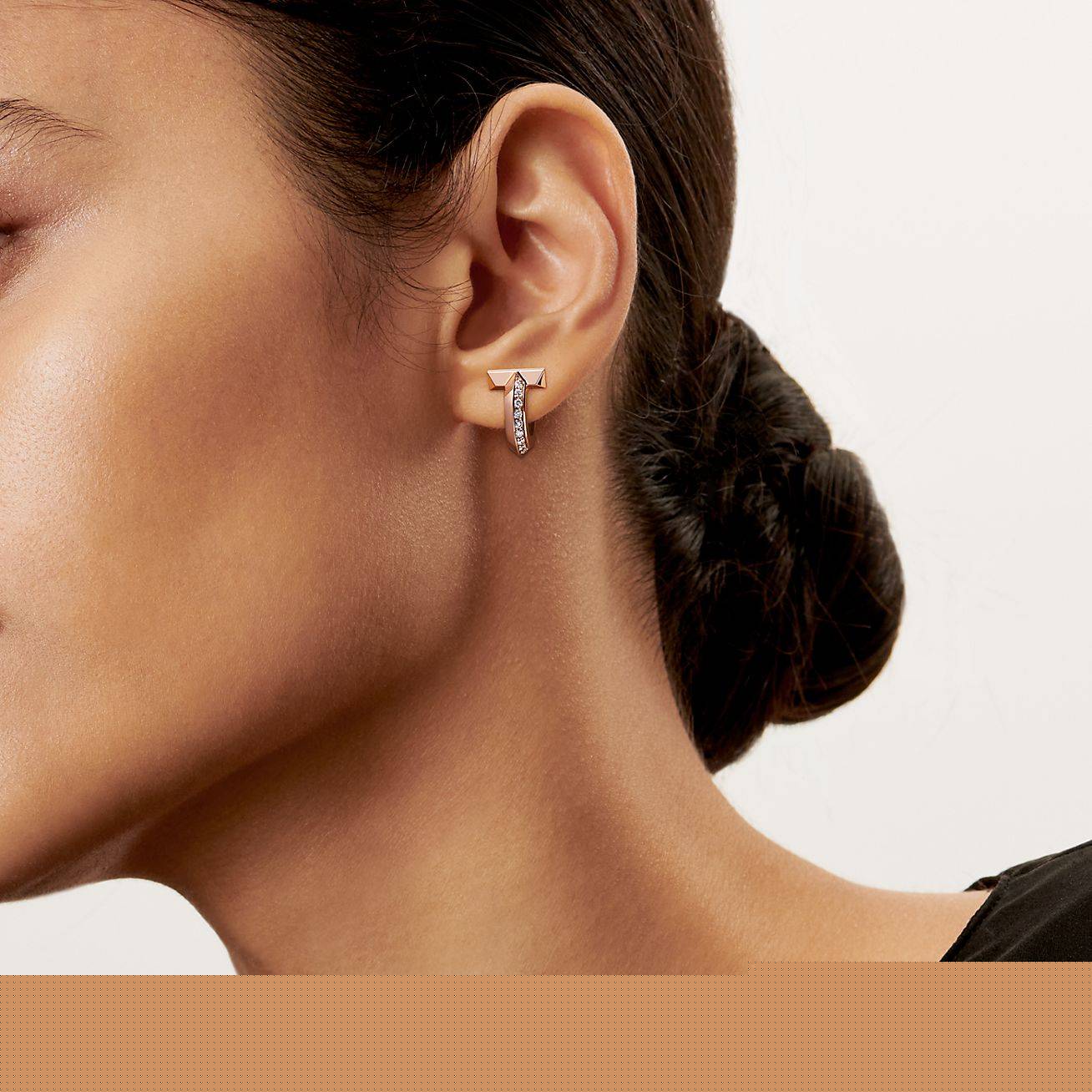 T*f*ny t t1 hoop earrings in rose gold with diamonds