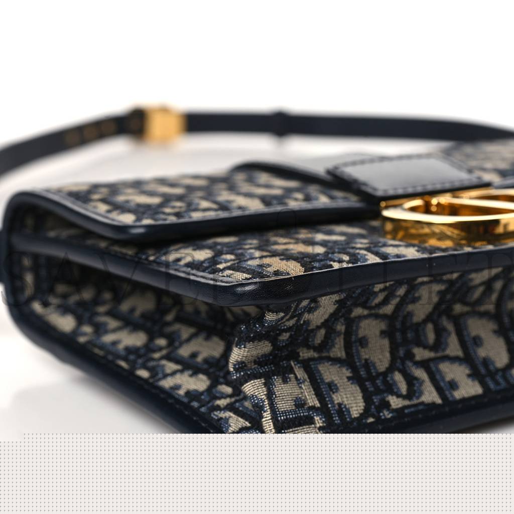 D*or oblique 30 montaigne flap bag blue (24*17*7.6cm)